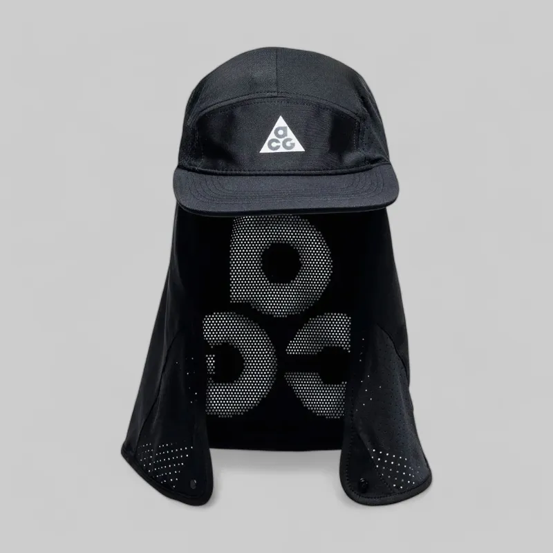 ACG Fly Cap with detachable cape - Black/Reflective Silver