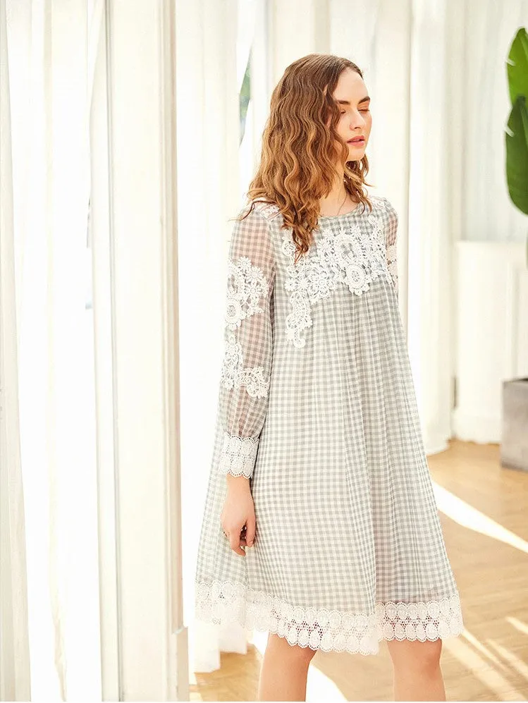 ARTKA LACE CHECK DRESS WITH FRILL DETAIL