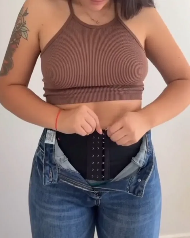 Faja-Jeans mit Push-up-Effekt