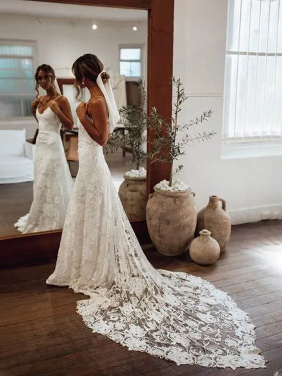 High Quality French Lace Fitted Wedding Dress
