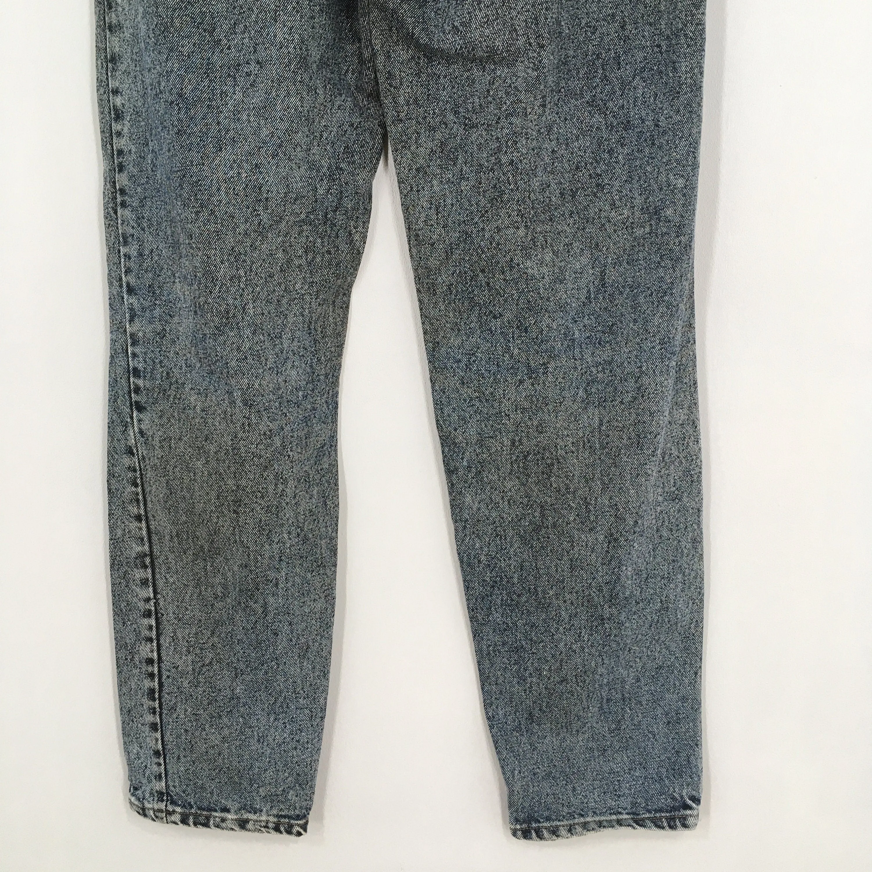 Levis 550 Dark Gray Jeans Size 33x34