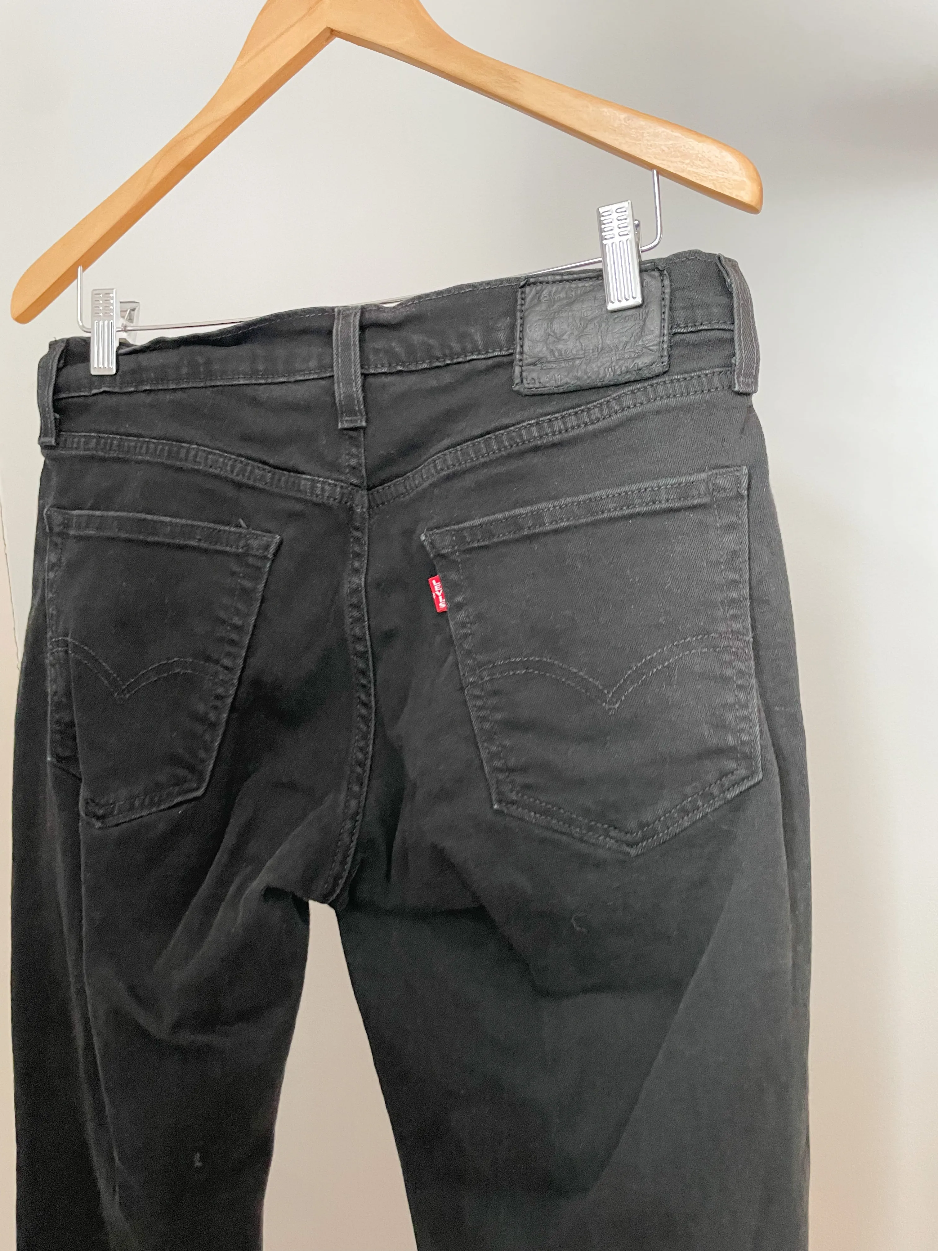 Levi's Black Straight Leg High Rise Jeans - Size W31 L30