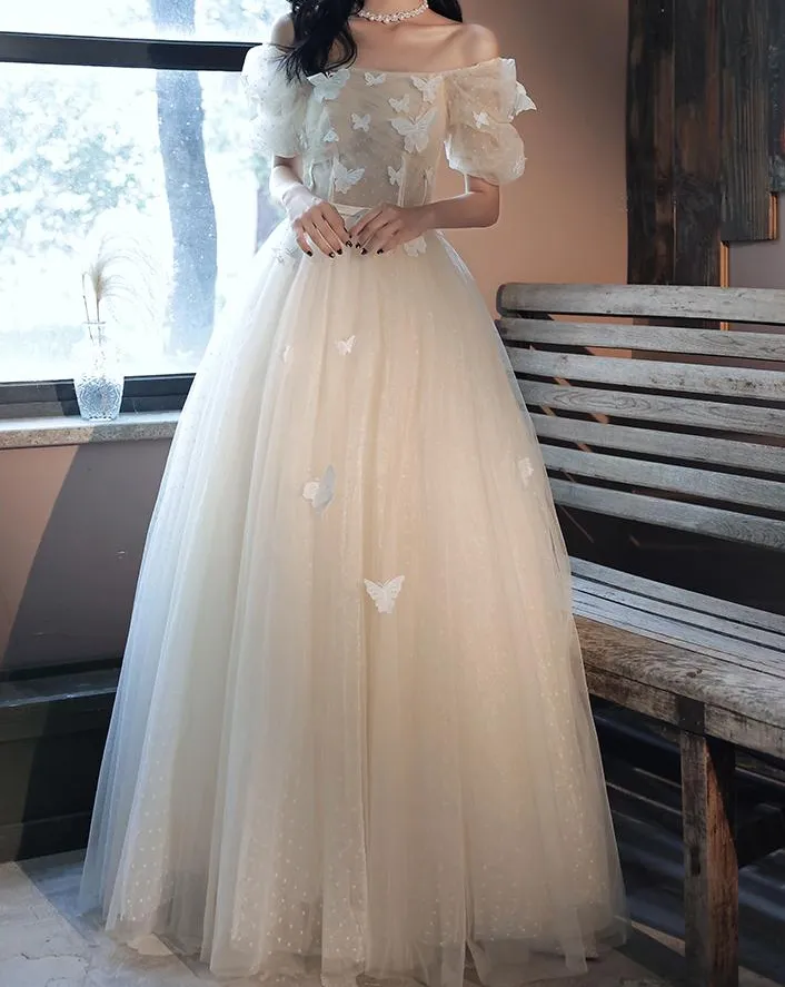 Retro Ethereal Butterfly Decor Prom Dress