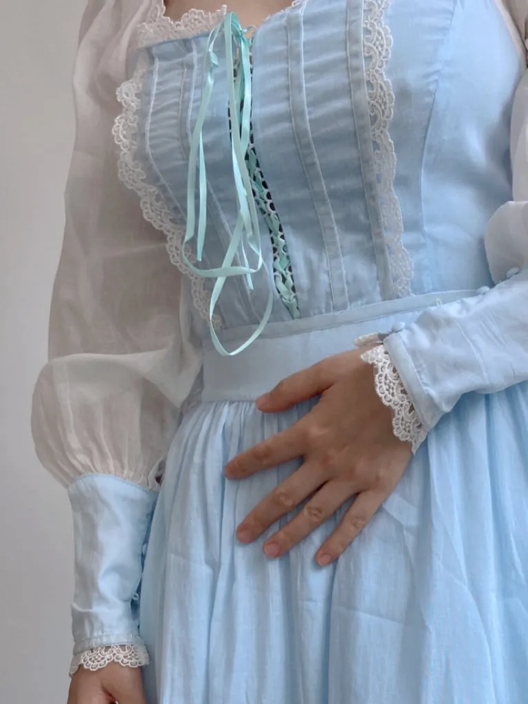 Romantic Princess Long Sleeve Lace Maxi Dress