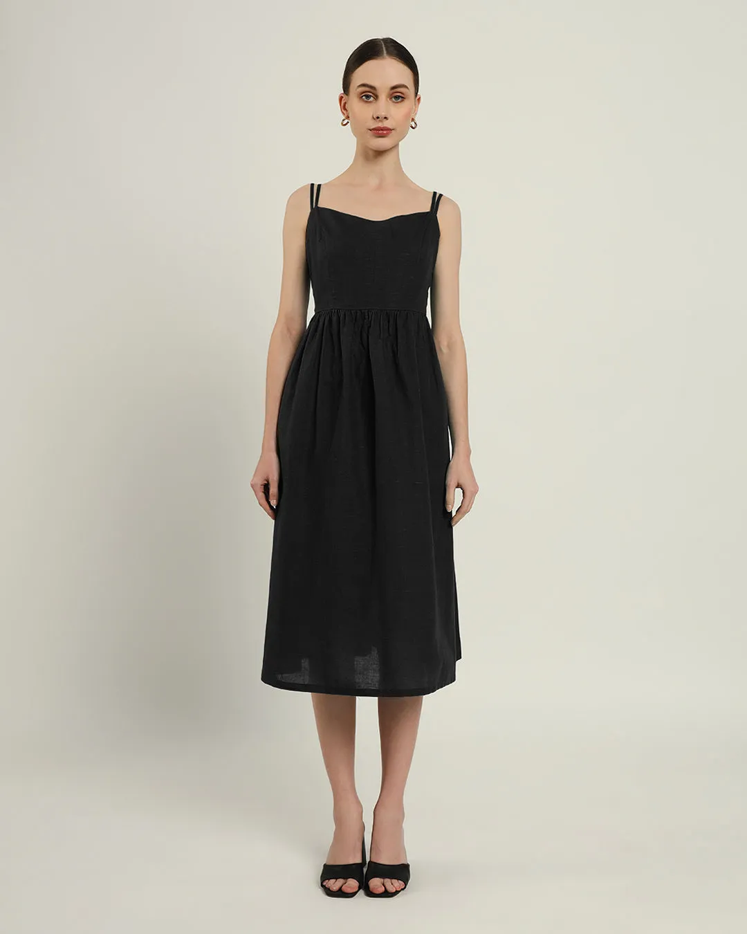 The Haiti Daisy Noir Linen Dress
