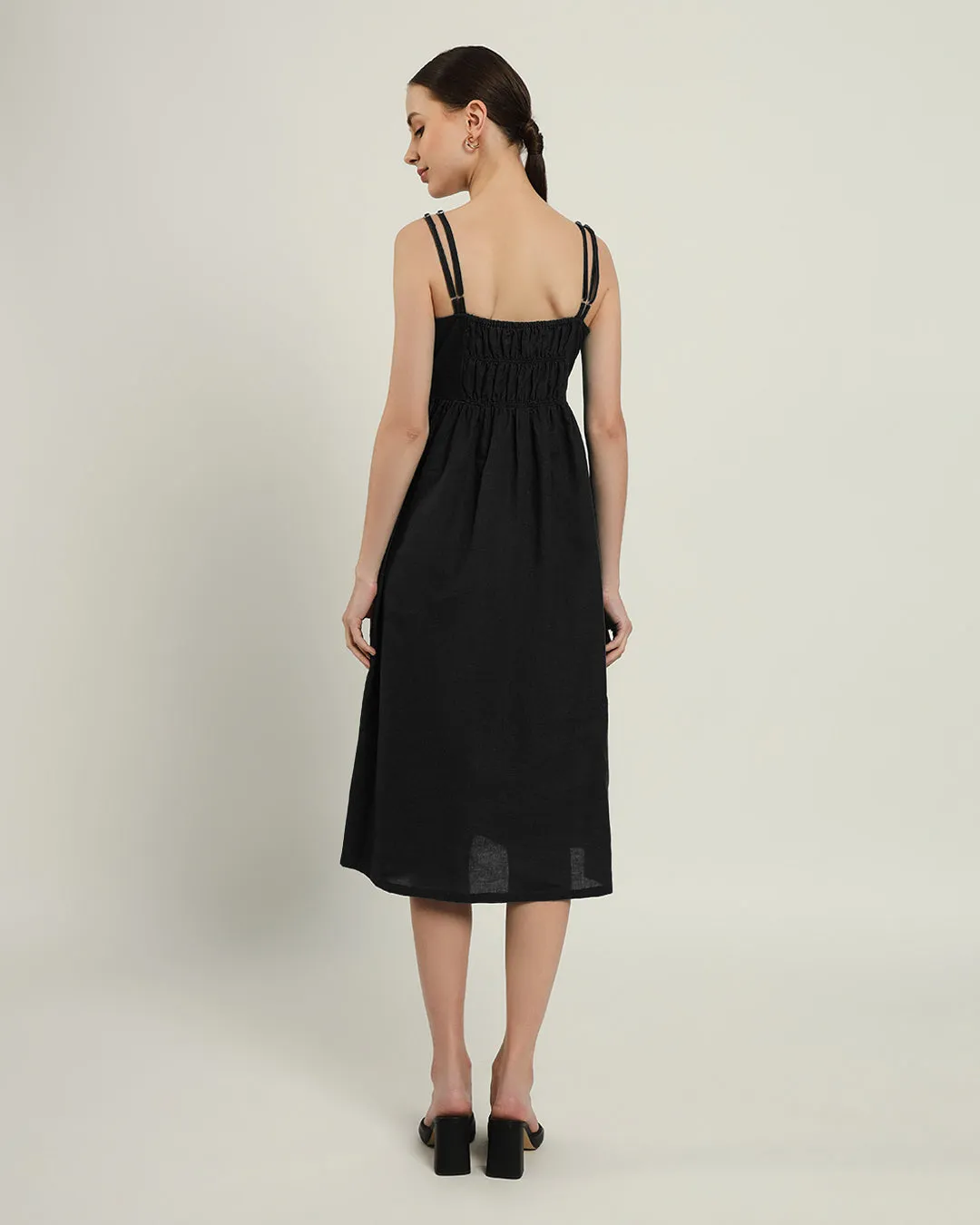 The Haiti Daisy Noir Linen Dress