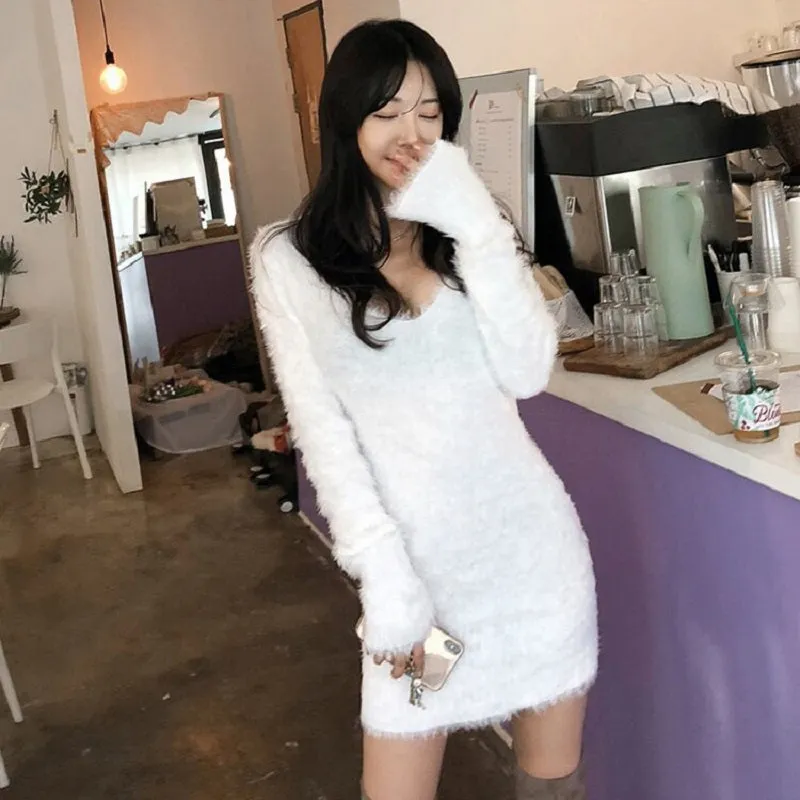 Women's Autumn/Winter Sheath Sweater V-Neck Dress